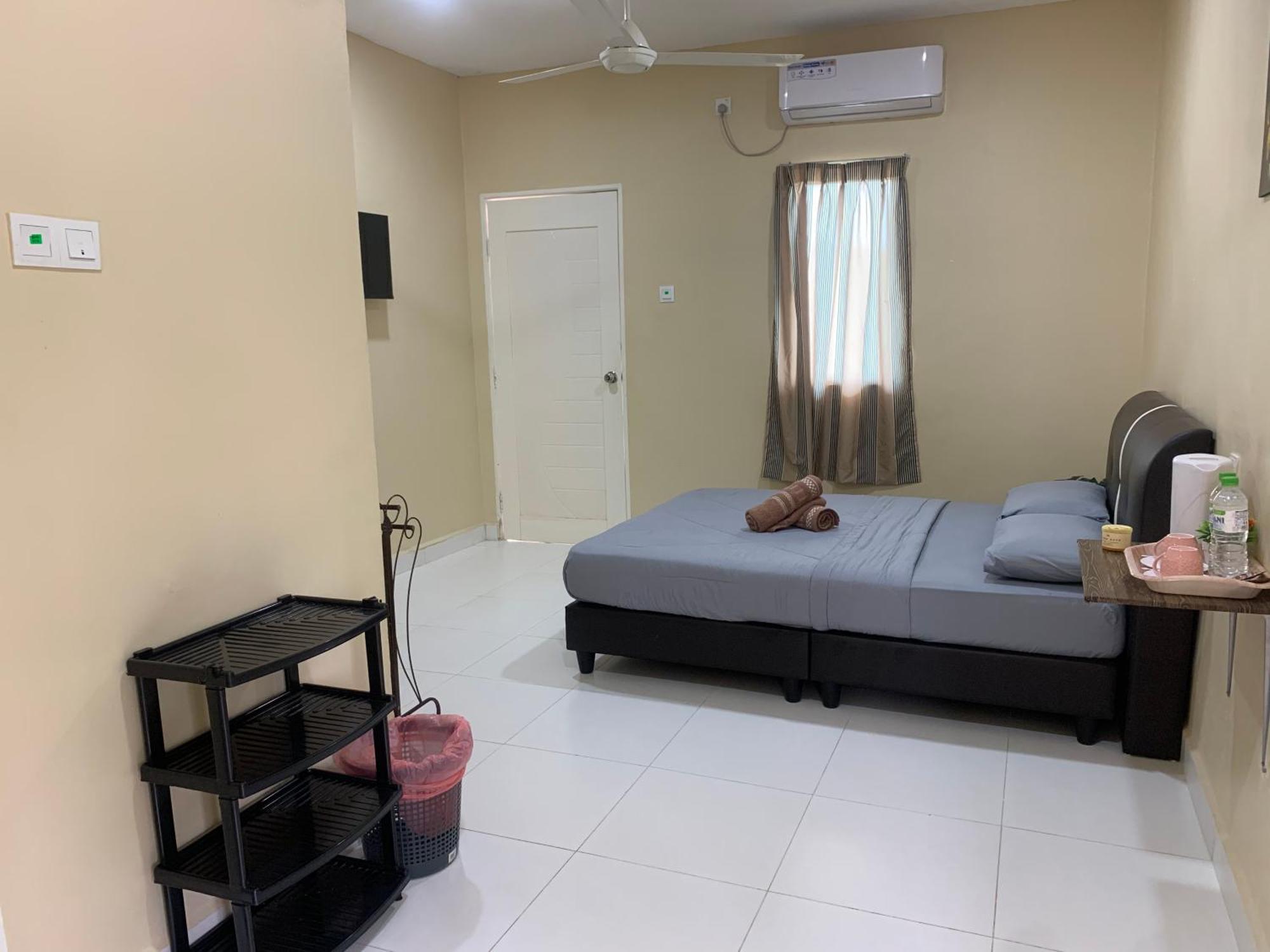 Maze Roomstay Langkawi Pantai Cenang  Exterior photo