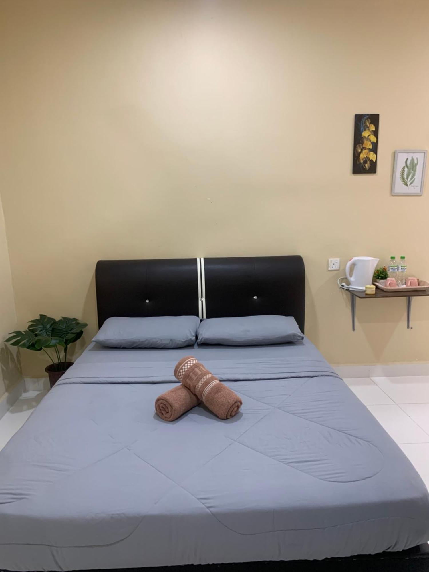 Maze Roomstay Langkawi Pantai Cenang  Exterior photo